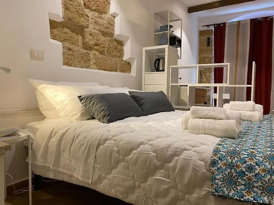 Appartement Casuzza Palazzo Storico, Stazione Centrale Palermo