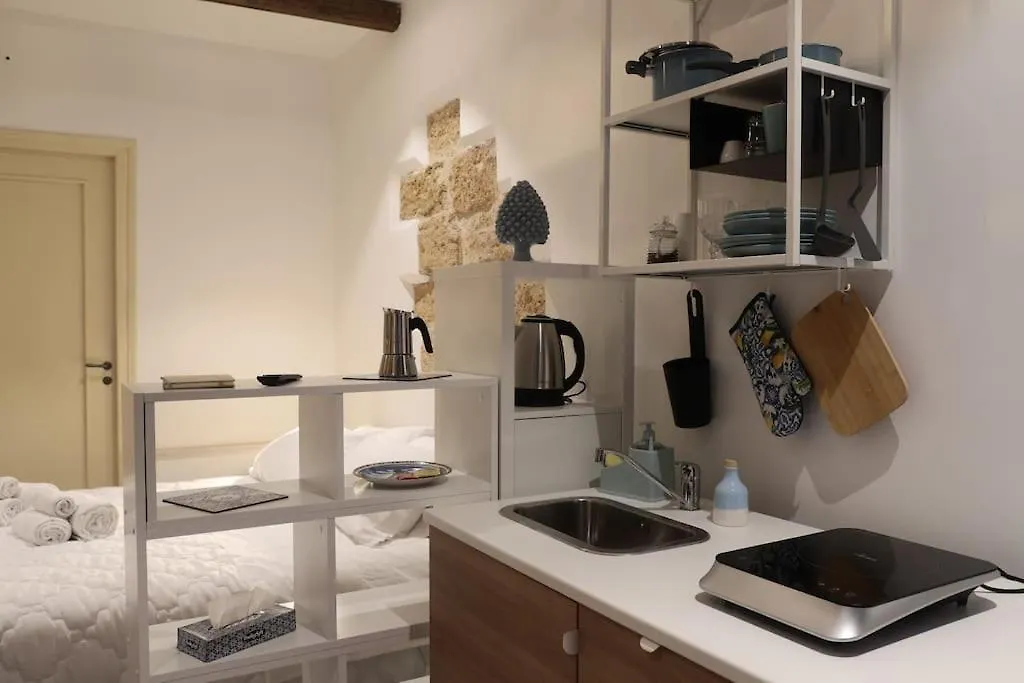 Appartement Casuzza Palazzo Storico, Stazione Centrale Palermo Italië