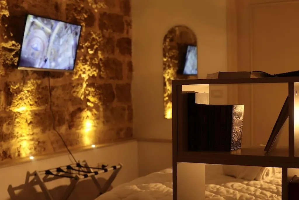 Casuzza Palazzo Storico, Stazione Centrale Palermo Apartament